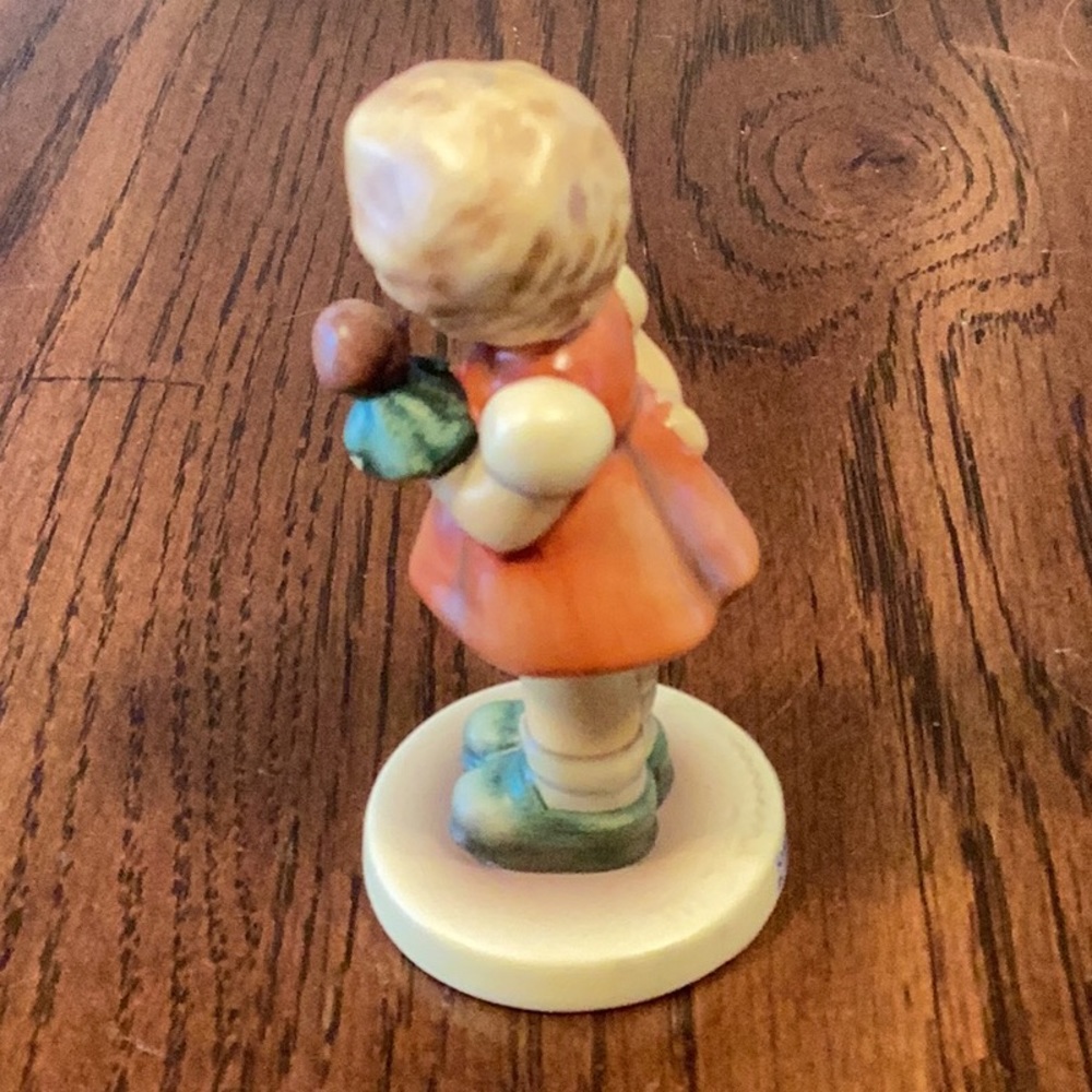 Hummel Puppet Princess - Picture 2 of 10